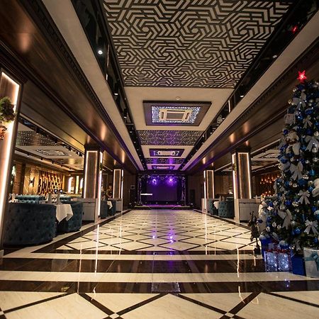 Tinchlik Plaza Hotel นาวอย ภายนอก รูปภาพ