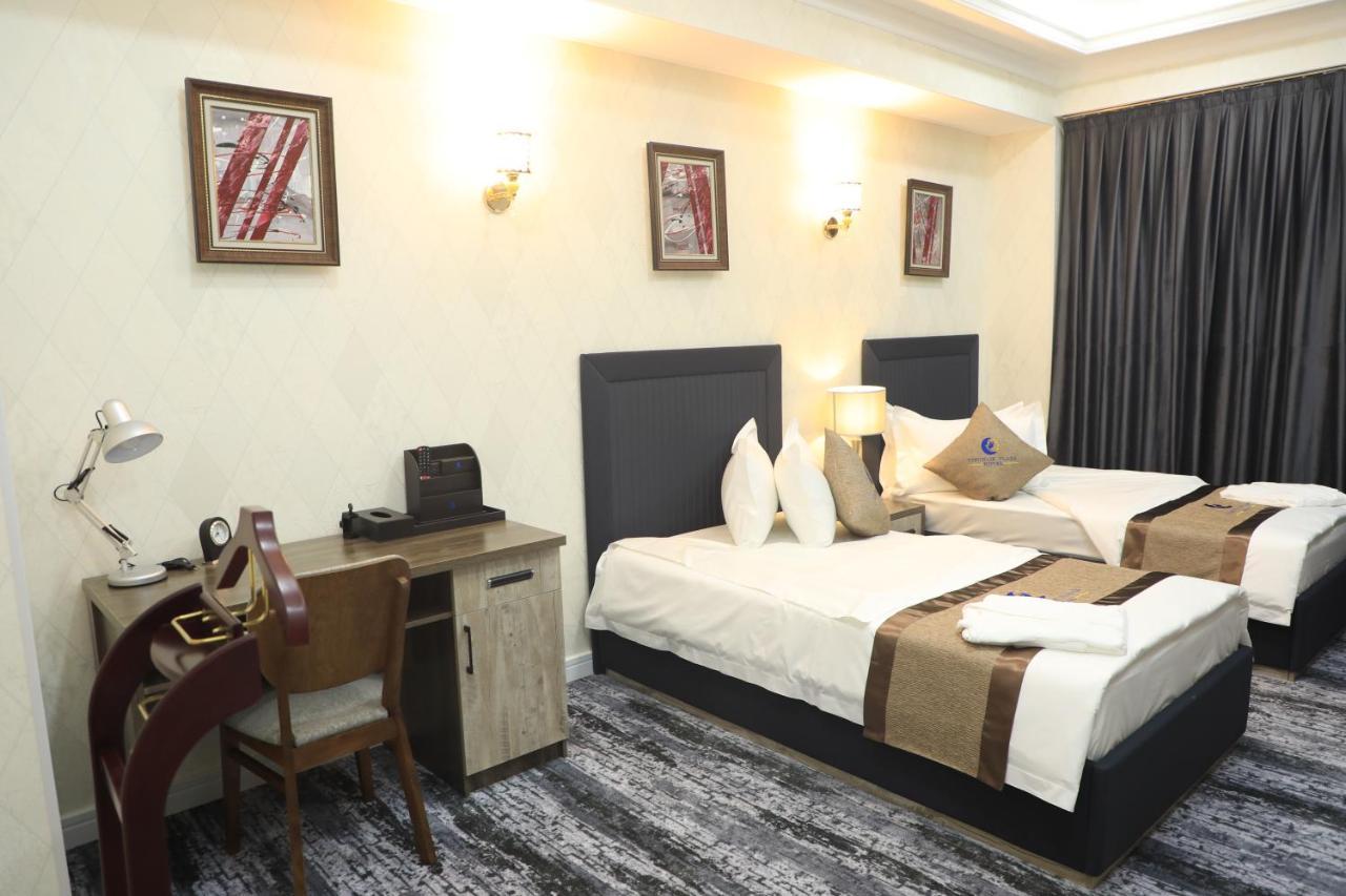 Tinchlik Plaza Hotel นาวอย ภายนอก รูปภาพ