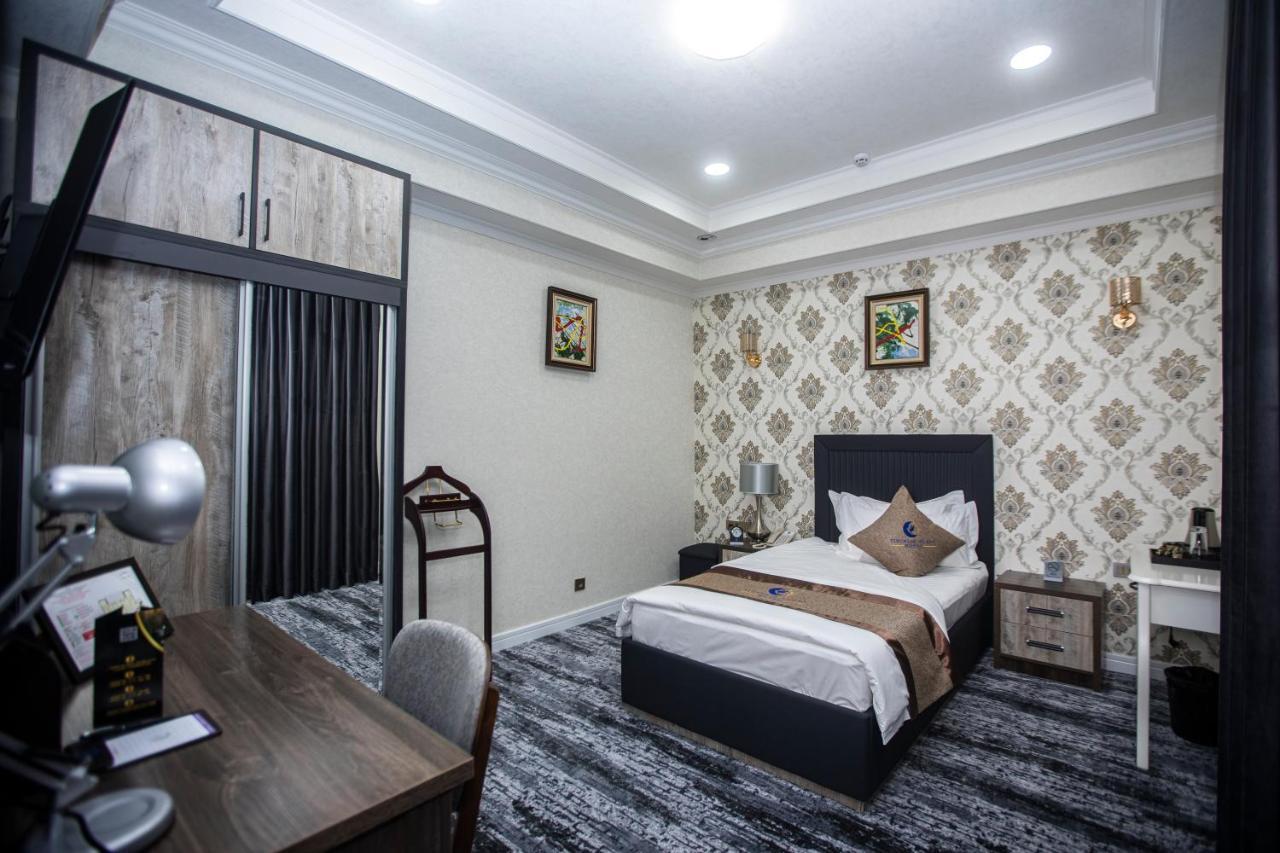 Tinchlik Plaza Hotel นาวอย ภายนอก รูปภาพ
