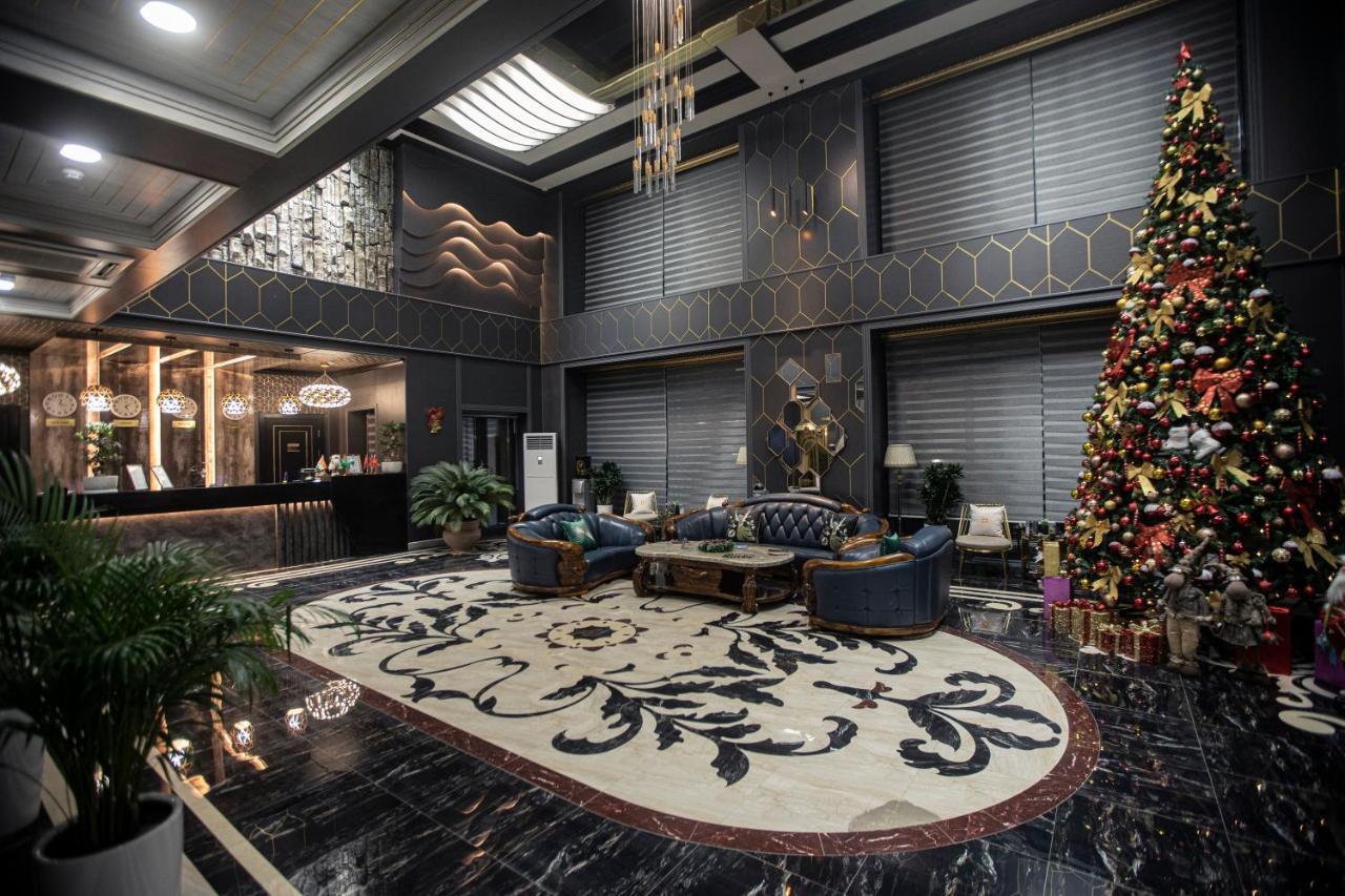 Tinchlik Plaza Hotel นาวอย ภายนอก รูปภาพ